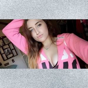 Meet your Posher, Torie